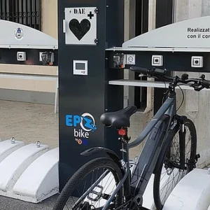 Stazioni ricarica bike  mod. Easy e All in One x4
